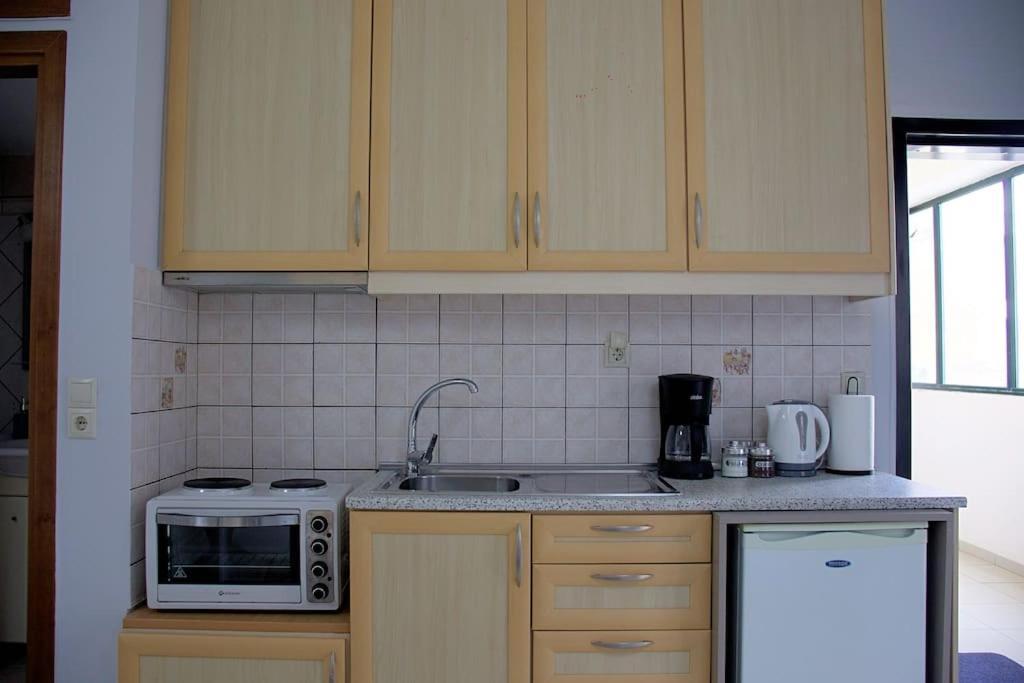 Cozy Apartment In The Heart Of The City Heraklion Exteriör bild