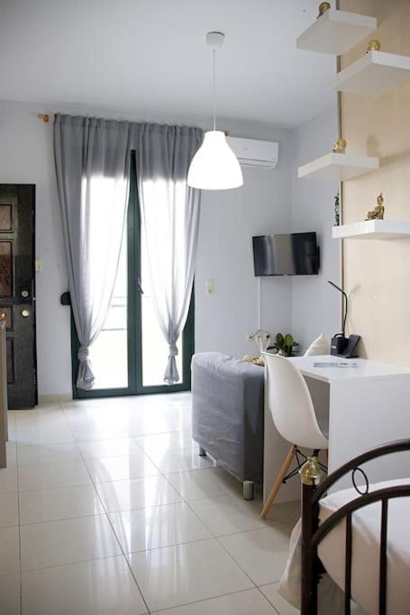 Cozy Apartment In The Heart Of The City Heraklion Exteriör bild